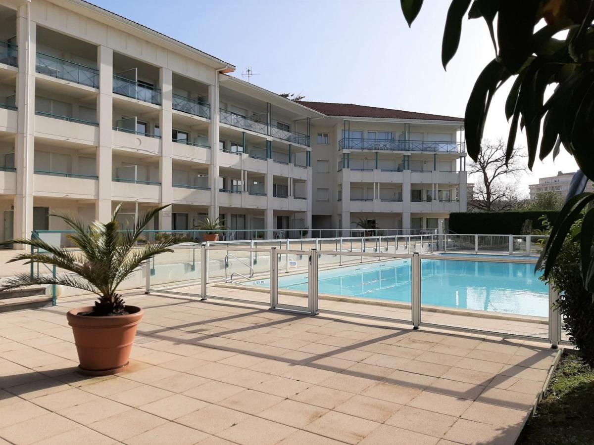Appartement A Ciboure Avec Terrasse, Piscine Chauffee Et Parking - Ideal Golf Et Plage - Fr-1-239-551 Dış mekan fotoğraf